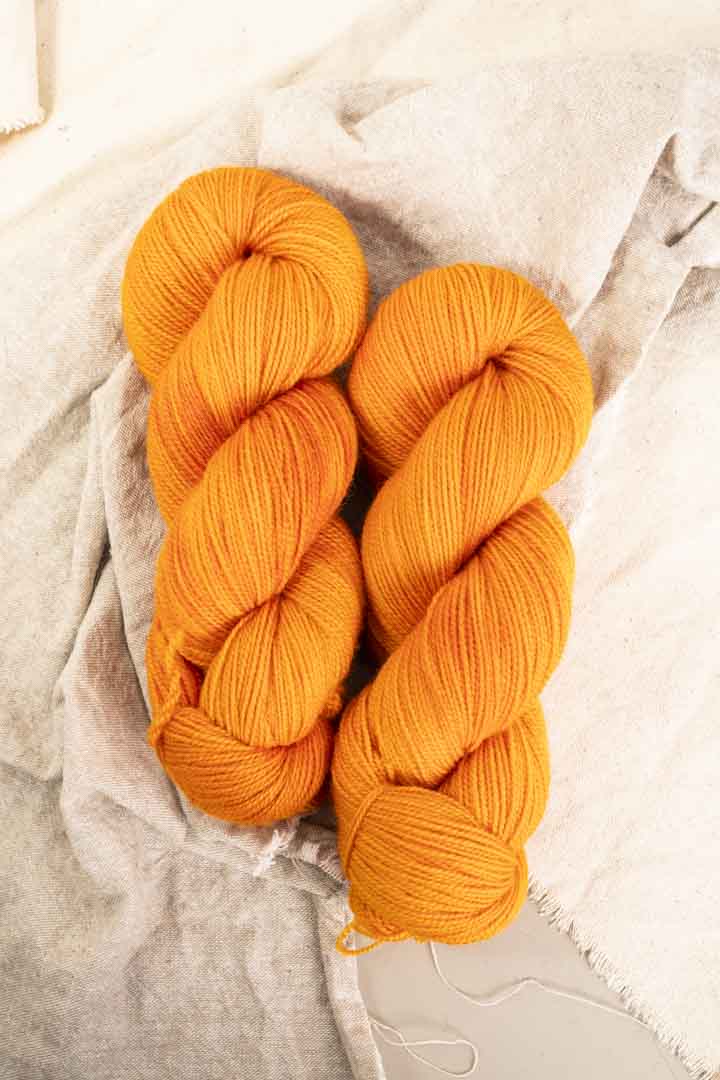Corriedale Sock - Amber