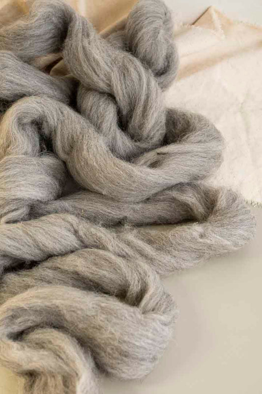 Undyed Merino Silk Luxury 4 ply Yarn - Spin felt dye - Nundle